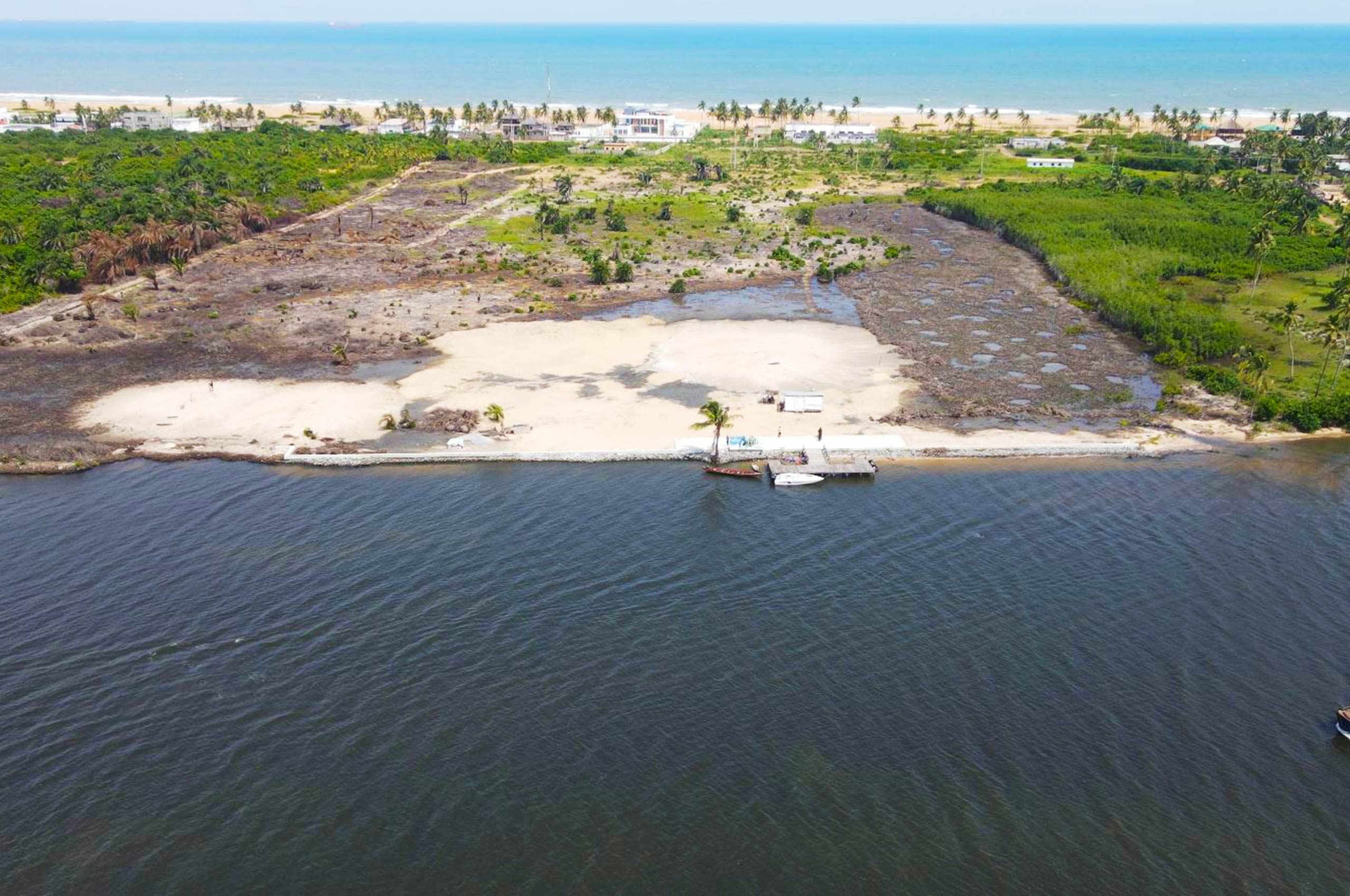 Cheap-Beachfront-Land-For-Sale-in-Ilashe-Island,-Lagos